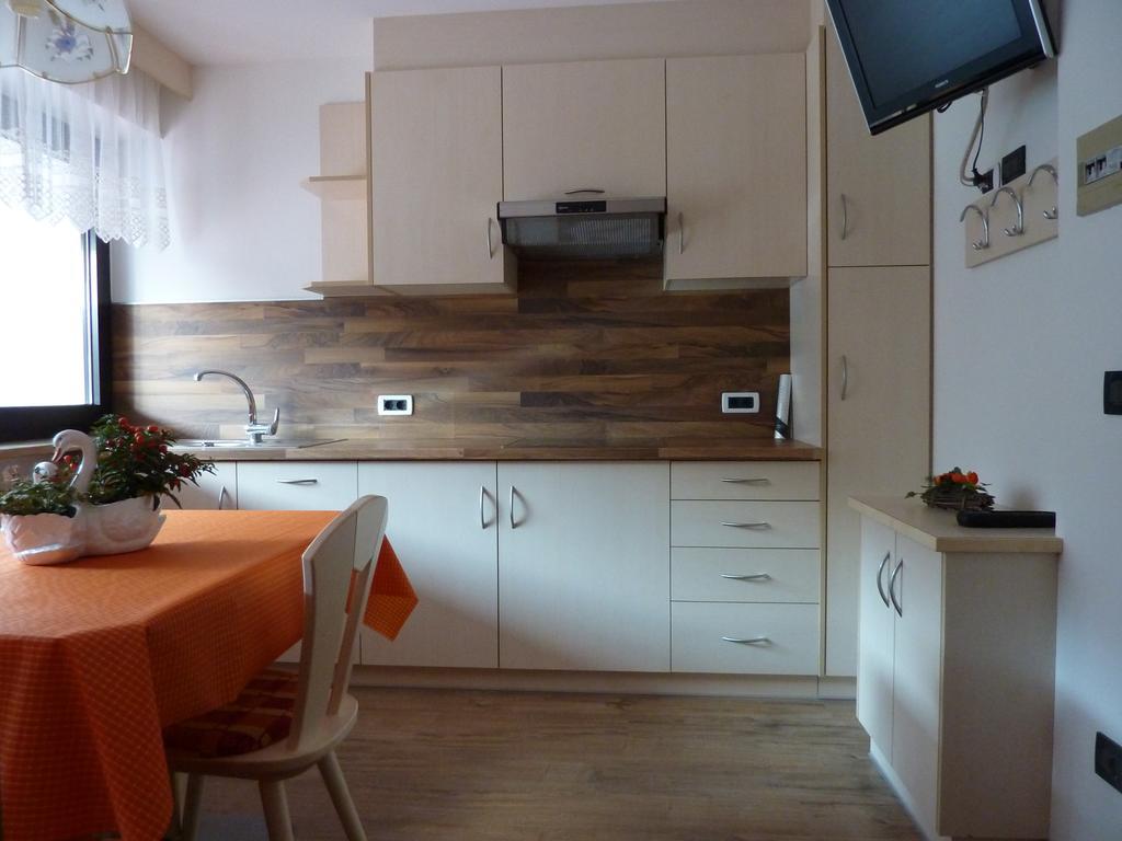 Ferienwohnung Ciasa Gabriel Kolfuschg Zimmer foto