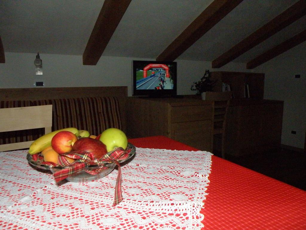 Ferienwohnung Ciasa Gabriel Kolfuschg Zimmer foto